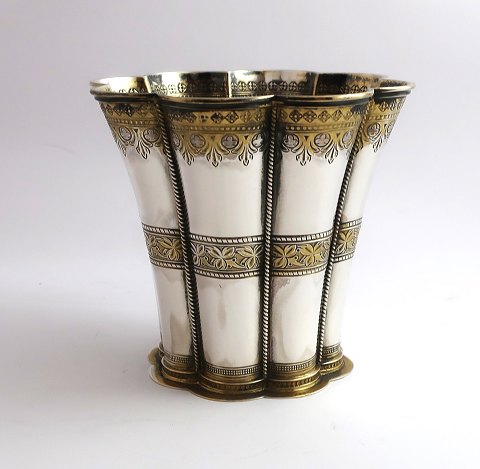 item no: 567810