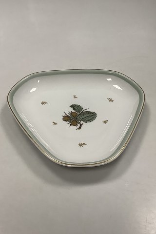 Bing and Grondahl Hazelnut Triangular Dish No 40