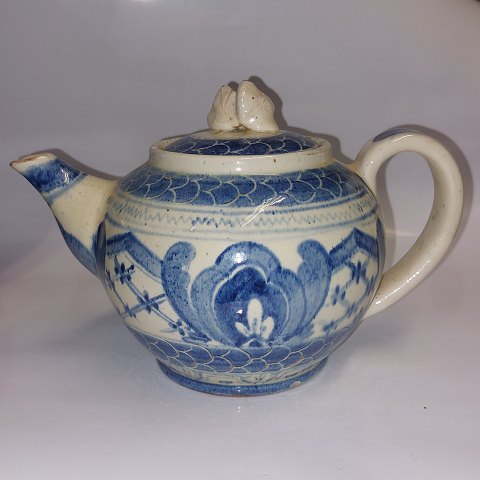 Anders Høy teapot In ceramic
