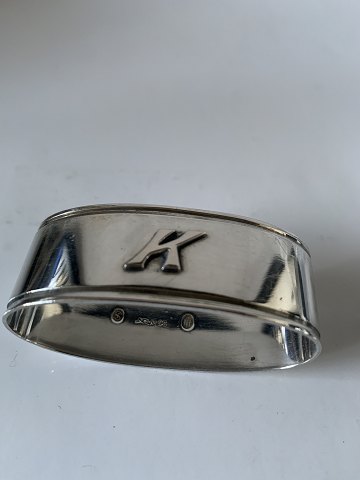 Napkin ring Silver
Stamped: Three Towers 830S
Length 5.7 cm.