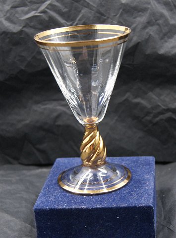 Ida Gläser mit Gold von Holmegaard, Dänemark. Schnaps
H 8cm - Ô 4,5cm