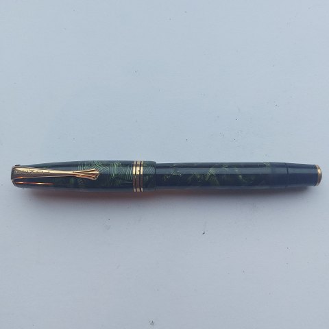 Green marbled Penol Ambassador Special fountain pen