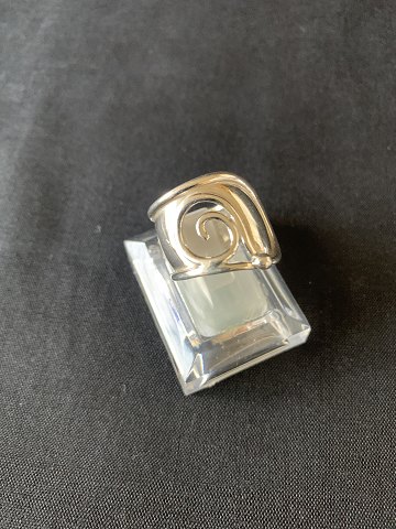 Silver ring with elegant pattern, size 56 to 58