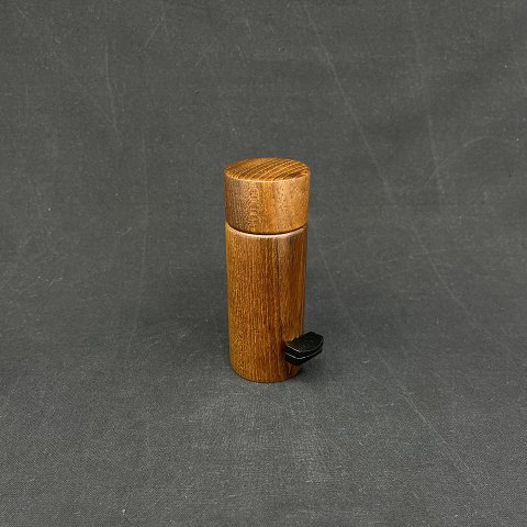 Modern grinder in teak wood