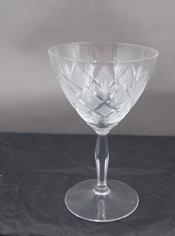 Wien Antik Gläser  mit Knopf am Stiel, von Lyngby Glas-Werk, Dänemark. Rotwein 
Gläser 13cm