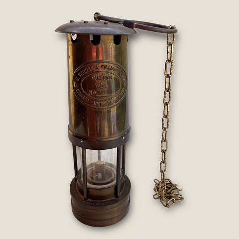 item no: 584496