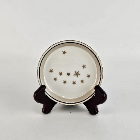 item no: 588519