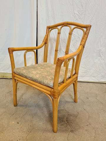 item no: 90894