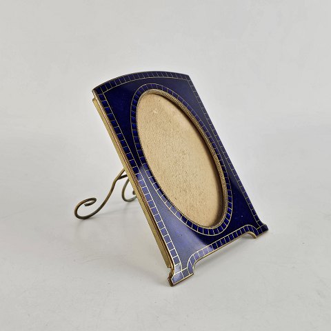 item no: 596121