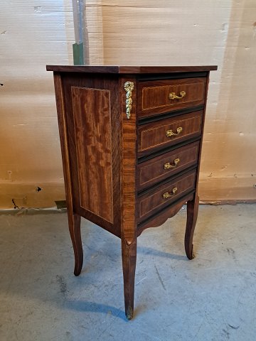 item no: 76443