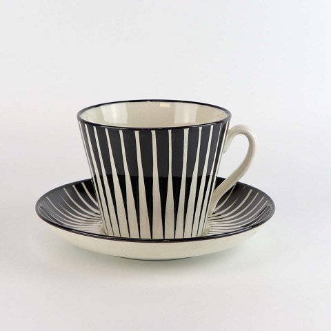 item no: 605526