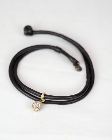 item no: 607215