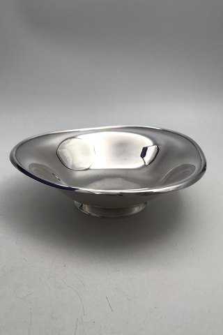 item no: 617932