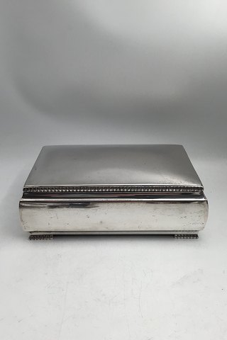 item no: 618893