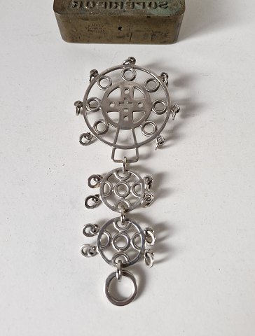 item no: 621083