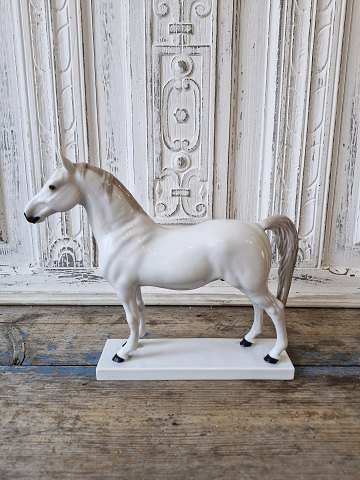 item no: 636700