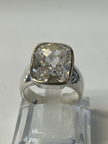 item no: 637930