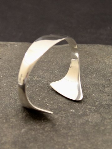 Armschmuck