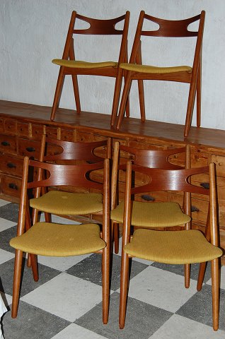 Hans J. Wegner Sawback Chairs