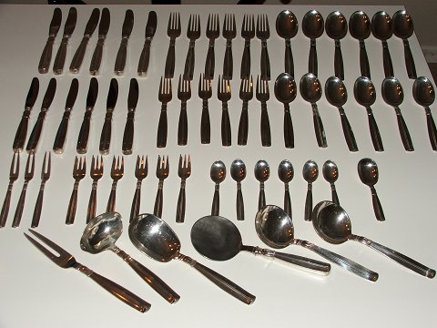 item no: 82103