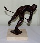 Royal Copenhagen Bronze statuette Sterett-Gittings Kelsey Ishockeyspiller fra 
1976