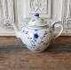 B&G Butterfly tea pot No. 92