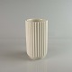 Lyngby
Hvid Lyngby vase
15 cm.
