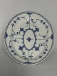 Blue Fluted 
Half Lace
Dish
Royal Copenhagen