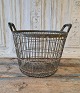 Beautiful old wire basket 31.5 cm.