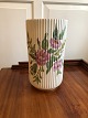 Lygbyvase 
Håndmalet 
Kr. 1800,-