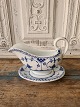 Royal Copenhagen Musselmalet Halvblonde saucekande no. 583