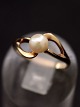 8 carat gold ring