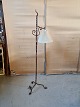 Standerlampe
 Kr. 500,-