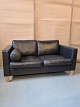 Læder sofa
Kr. 1800,-