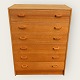 Teak chest of drawers
DKK 650