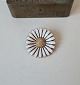 Margaret brooch in gold-plated sterling silver and enamel from A.Michelsen 3.2 
cm.