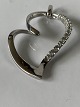 Heart pendant in Silver with stones
Stamped 925S JAa