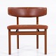 Børge Mogensen / Fredericia Furniture
BM 3245 - Armchair in mahogany and original patinated reddish brown leather.
4 pcs. på lager
Good, used condition
