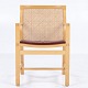 R. Thygensen & J. Sørensen / Botium
7512 - Arm chair from the "Kings Series" in ash and red leather.
1 pc. in stock
Good, used condition

