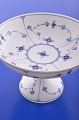 Royal Copenhagen  Blue fluted plain Cake dish 22