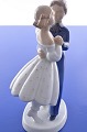 B&G figurine 2385 Dancing couple