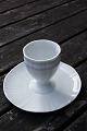 Offenbach without gold Danish porcelain, egg cups on fixed saucer. OFFER: All 6 
for DKK 400.