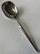 Serving spoon Cheri Silver plated
Length 21.2 cm