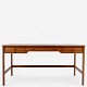 Rigmor Andersen / Jørgen Christensen.
Desk in mahogany with five drawers.
1 pc. in stock
