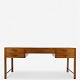 Danish cabinetmaker
Desk in mahogany with five drawers.
1 pc. in stock
