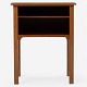 Kaare Klint / Rud Rasmussen Snedkerier
Side table in lacquered mahogany with shelf underneath. Manufacturer