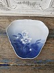 B&G Christmas rose triangular dish no. 40
