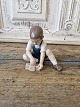 B&G Figur - Dreng med klodser no. 2306