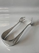 Serving tongs in silver, practical for festive occasions. Series 5900 (Cohr 
pearl edge)
SOLD