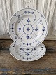 Royal Copenhagen Musselmalet riflet middagstallerken 
no. 175